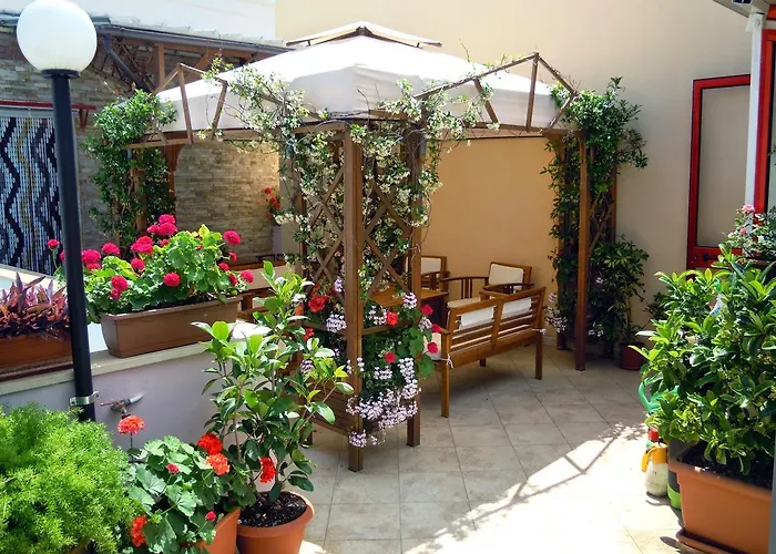 Del Lungomare Alojamento de Acomodação e Pequeno-almoço 3*