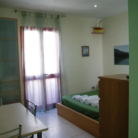 Del Lungomare Bed and Breakfast 3*