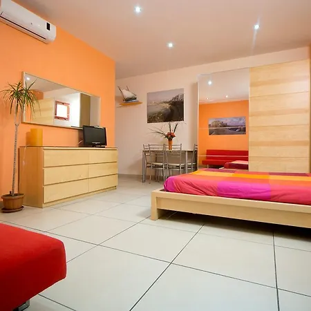 فندق مبيت وإفطار Del Lungomare 3*