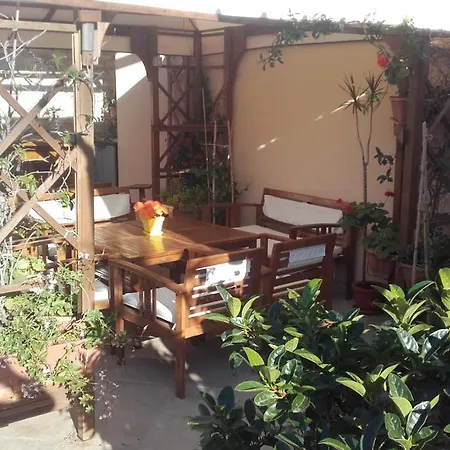 Del Lungomare Bed and Breakfast